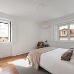 Casa Santa Marinha Lisboa